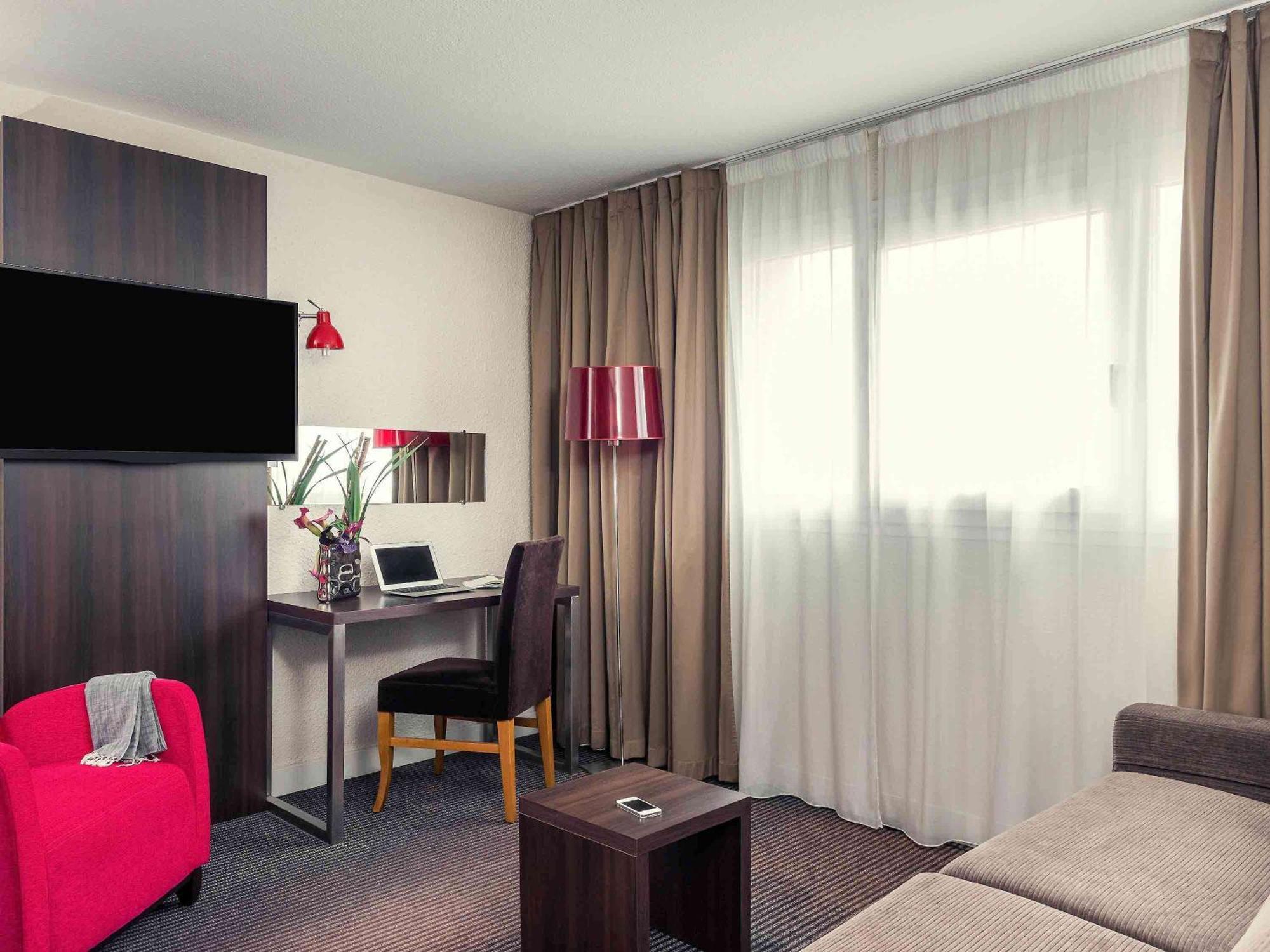 Mercure Paris Porte D'Orleans Montrouge Bagian luar foto